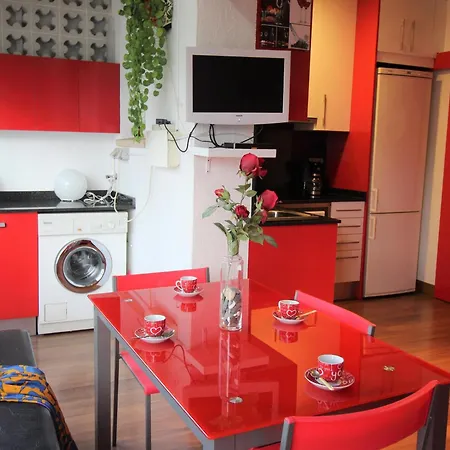 Apartament Estudio Renovado Con Terraza A 200m De La Playa De + Parking Privado Y Climatizacion - Es-258-14 *