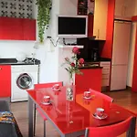 Apartamento Estudio Renovado Con Terraza A 200m De La Playa De + Parking Privado Y Climatización - Es-258-14 *